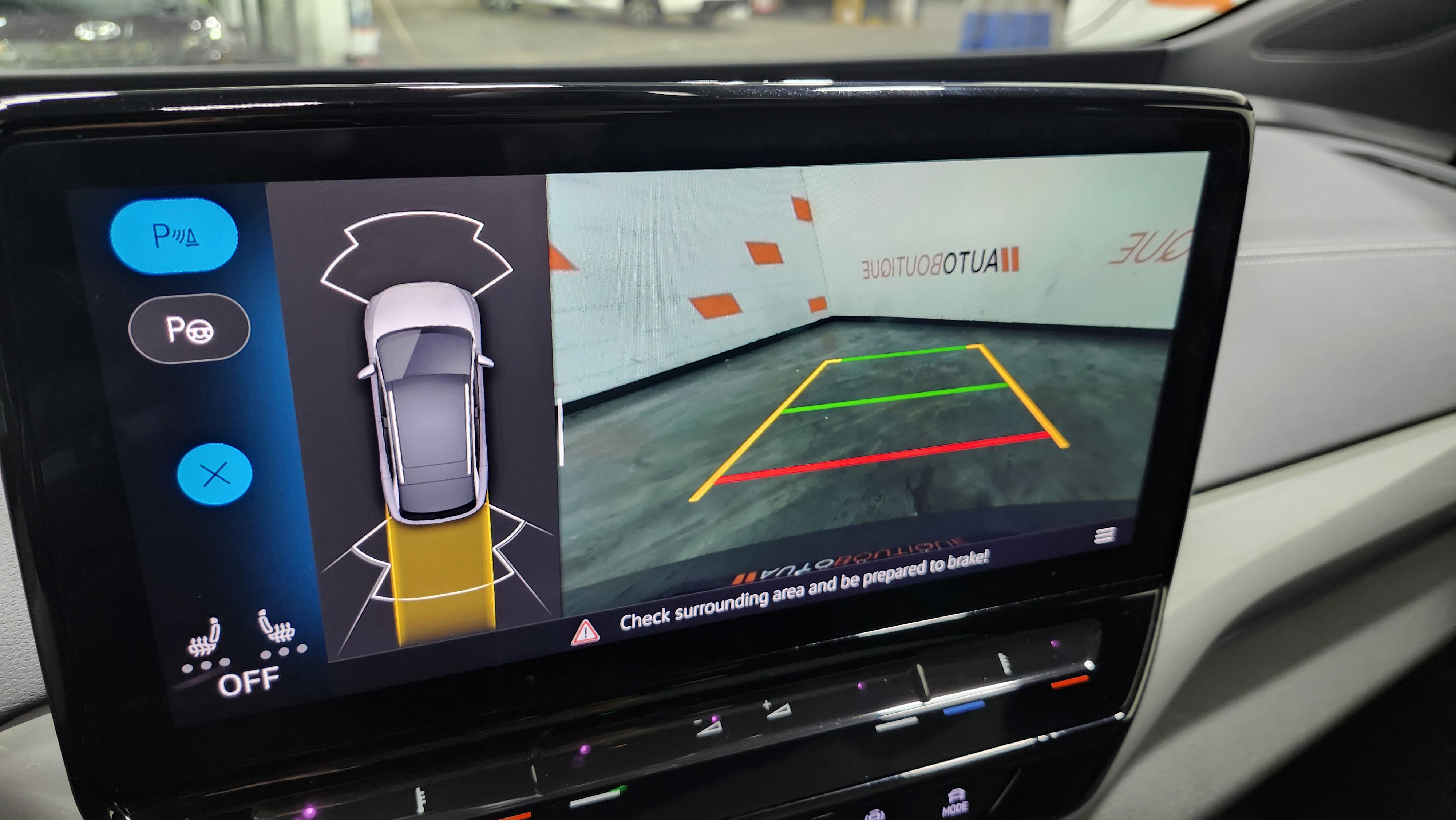 Used 2023 Volkswagen ID.4 Pro S image 6