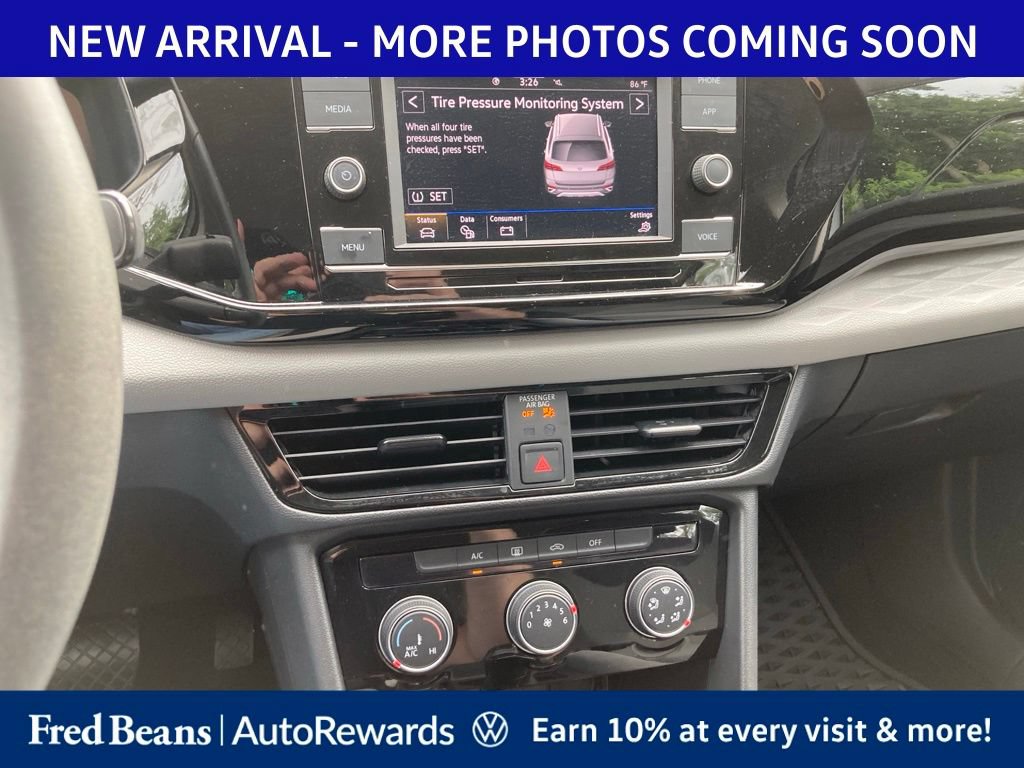 Used 2023 Volkswagen Taos S FWD image 12