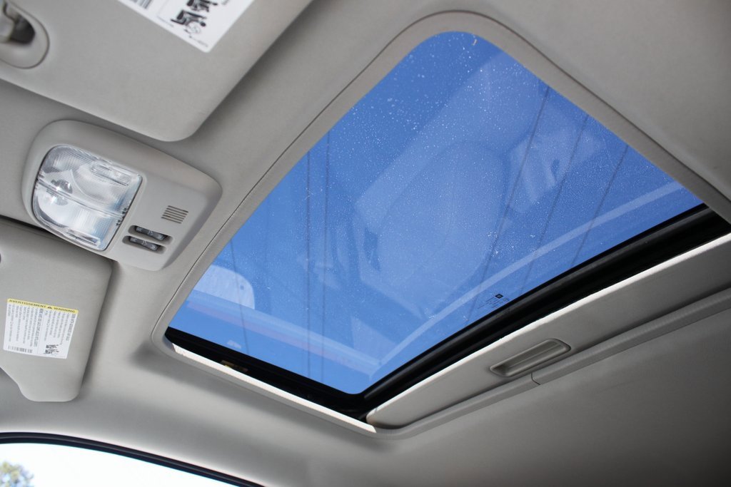 Used 2011 Chevrolet HHR LT w/ LT Preferred Equipment Group image 13