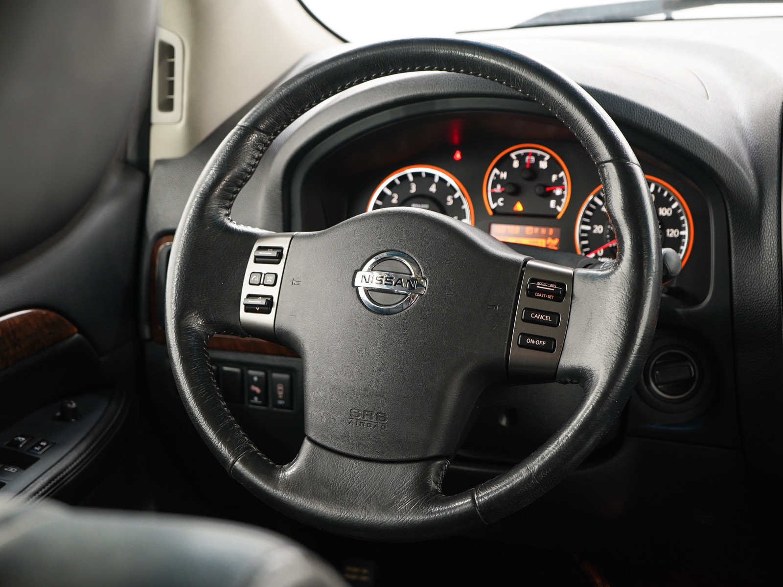 Used 2011 Nissan Armada SL w/ DVD FES Pkg AWD/4WD image 18