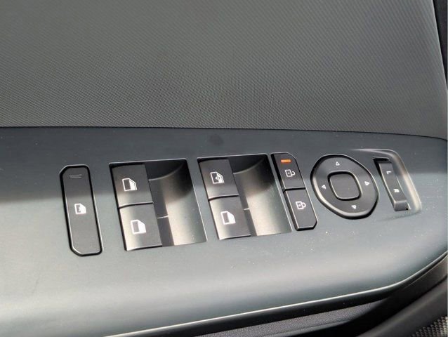 New 2026 Kia K4 FWD image 20