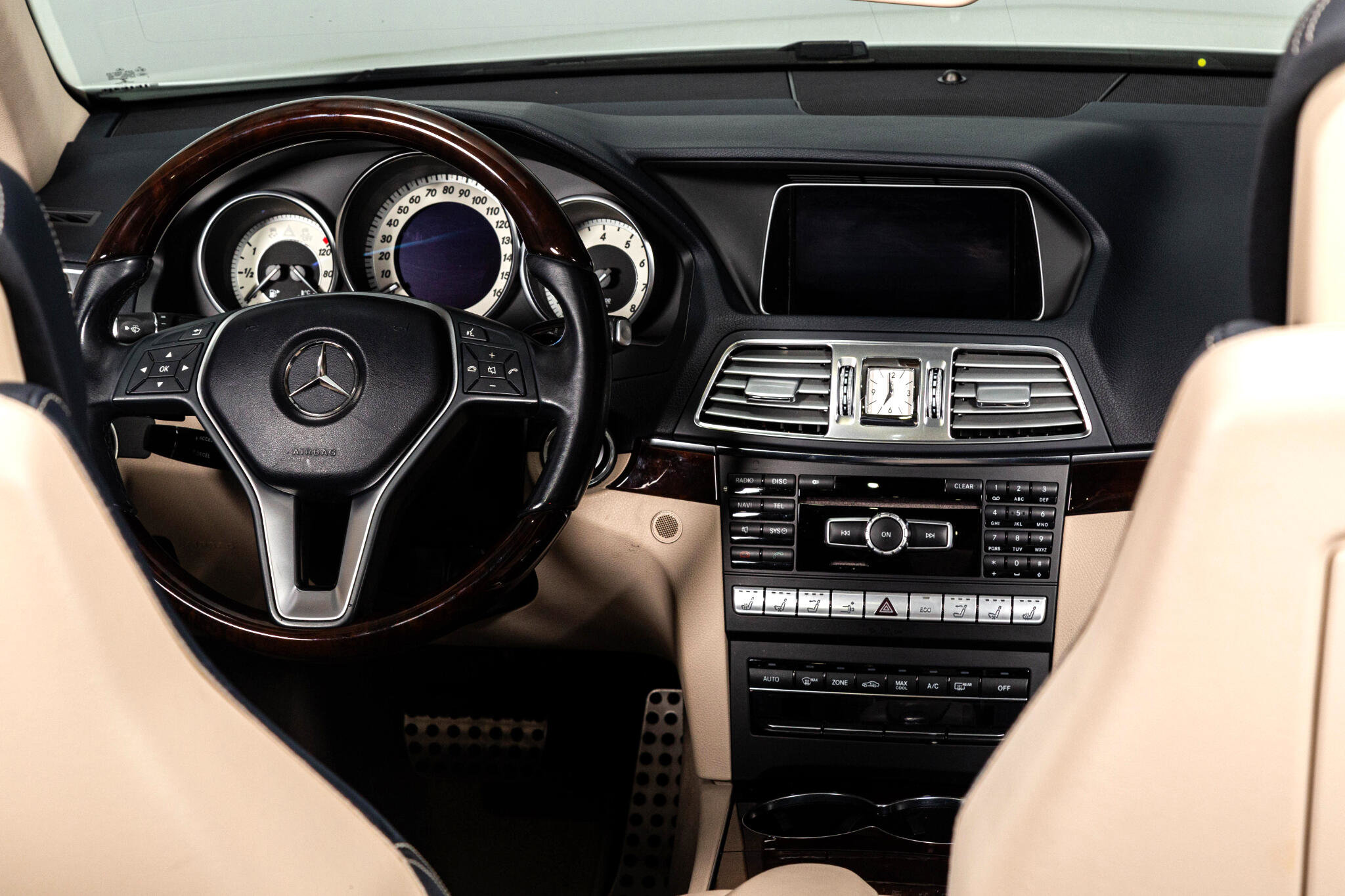 Used 2014 Mercedes-Benz E 350 Cabriolet image 10