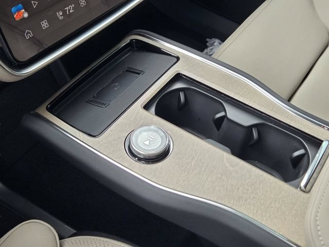 New 2026 Volvo EX90 Plus RWD image 17