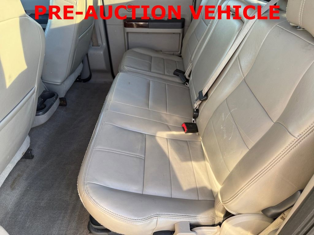 Used 2010 Ford F250 Lariat image 11