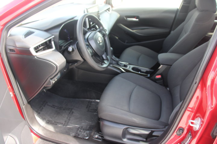 Used 2021 Toyota Corolla LE FWD image 11