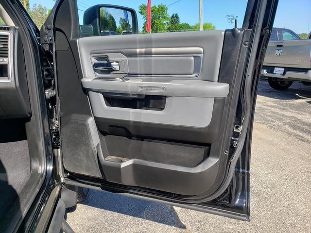 Used 2019 RAM 1500 Classic Warlock AWD/4WD image 21