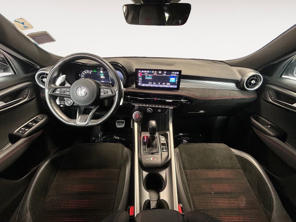 Used 2024 Alfa Romeo Tonale Veloce w/ Active Assist Package image 13