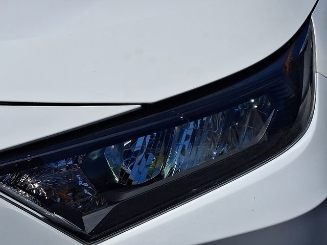 Used 2019 Toyota RAV4 LE w/ All Weather Liner Package AWD/4WD image 9