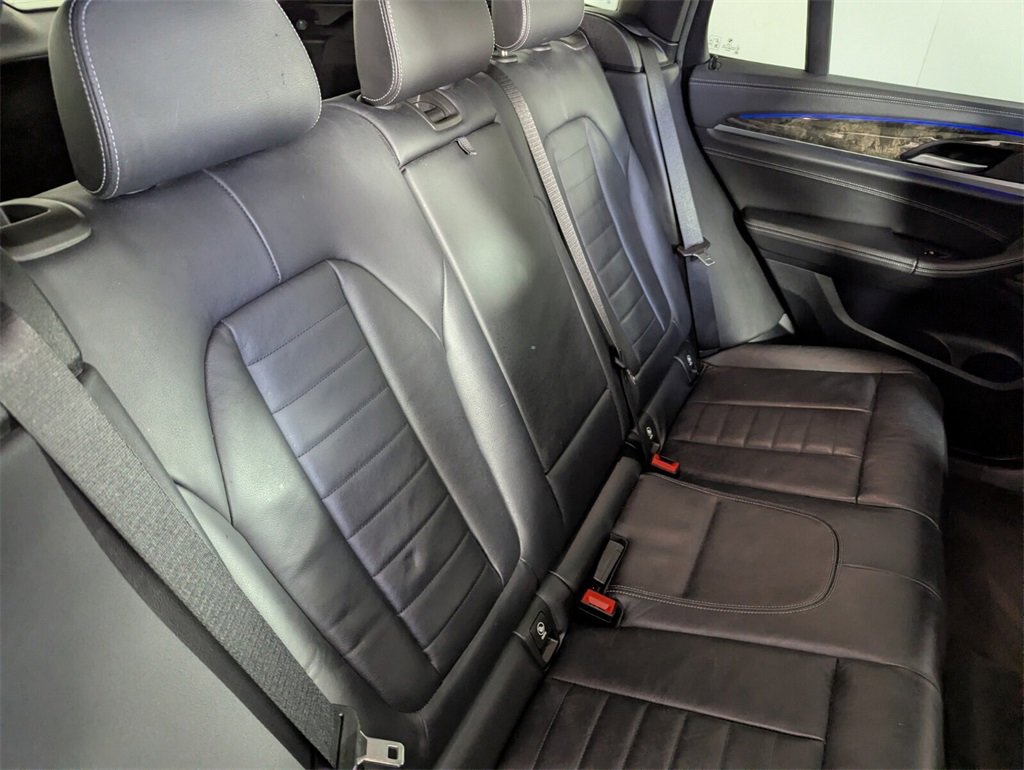 Used 2018 BMW X3 M40i image 32