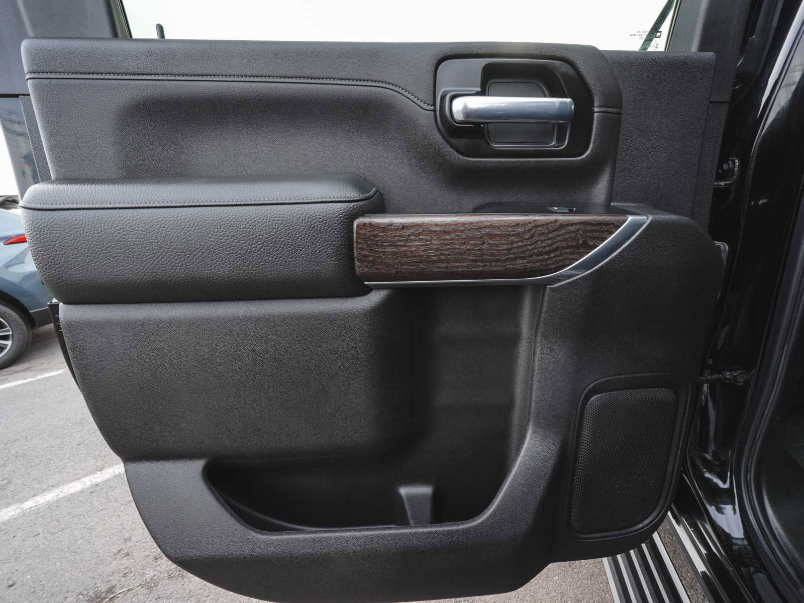 Used 2022 GMC Sierra 3500 Denali image 14