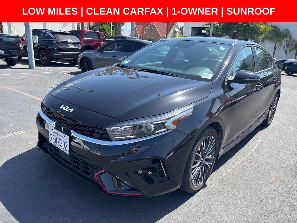 Used 2023 Kia Forte GT-Line w/ GT-Line Premium Package FWD image 12