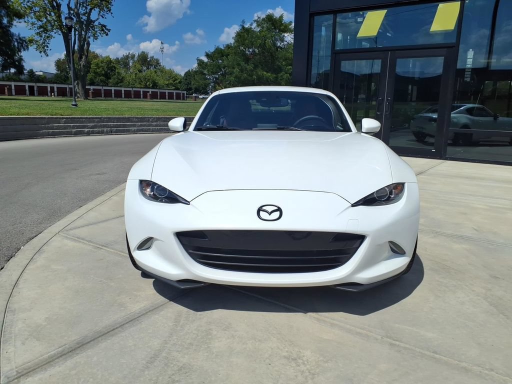 Used 2020 MAZDA MX-5 Miata RF Grand Touring RWD image 2