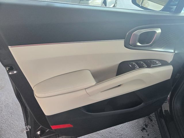 New 2026 Kia Sorento S w/ S Panoramic Sunroof Package FWD image 23