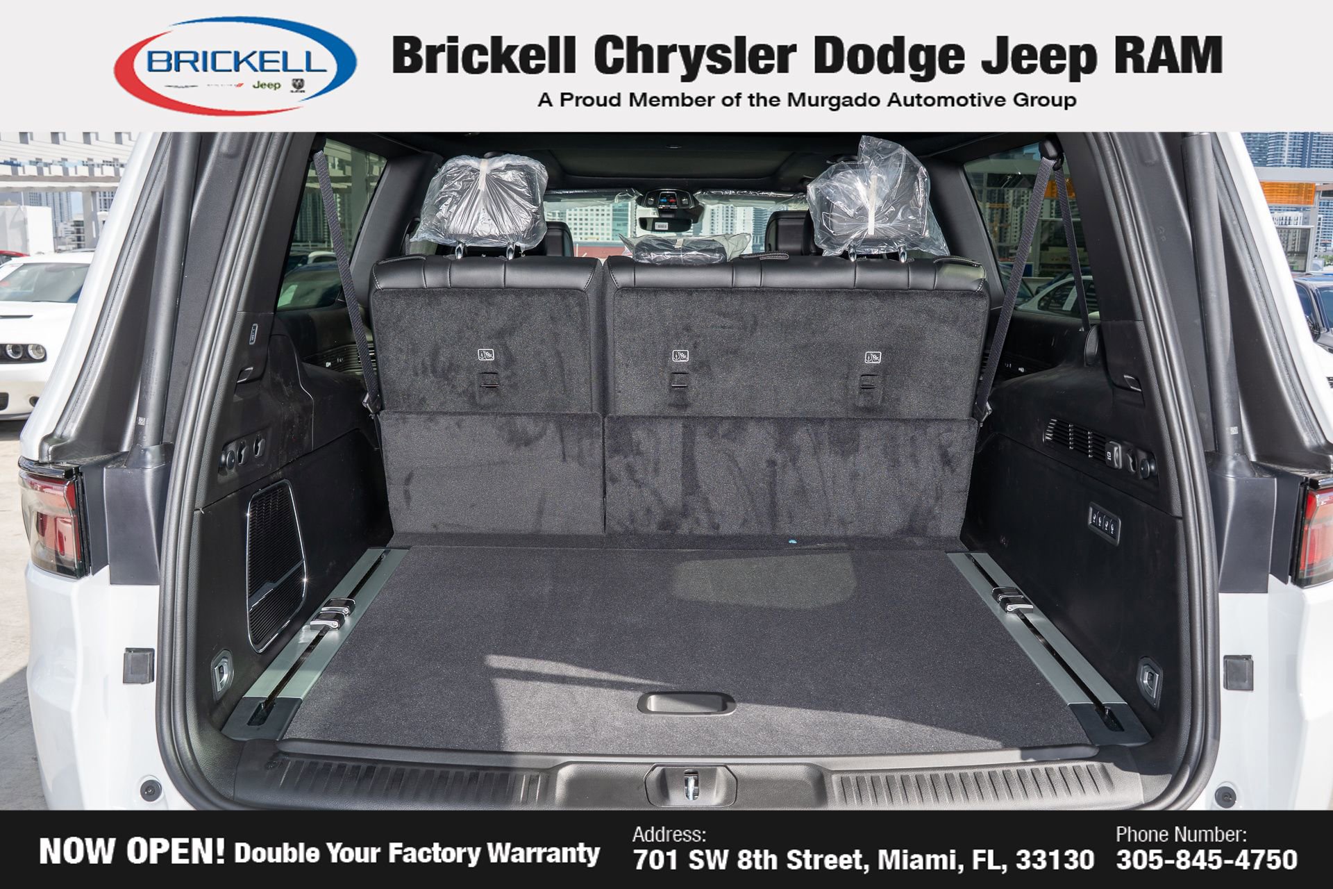 New 2025 Jeep Wagoneer L Series II image 9