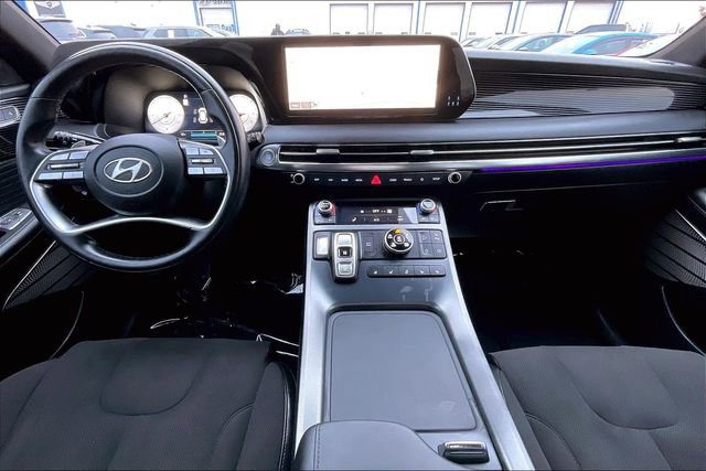 Used 2024 Hyundai Palisade Calligraphy image 15