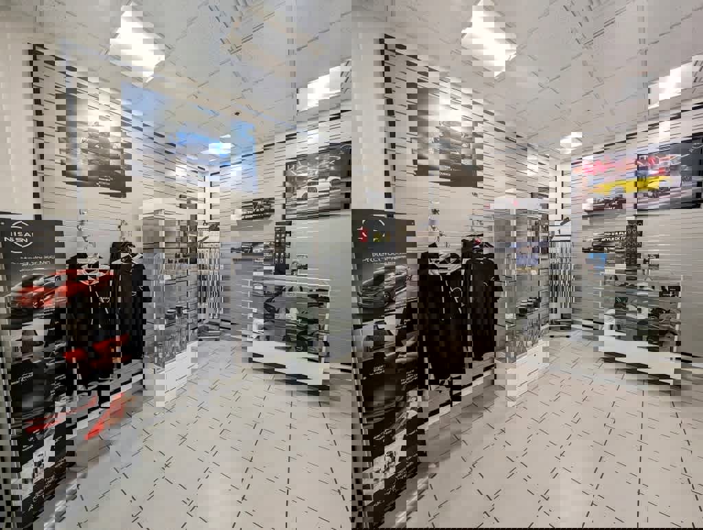 Used 2020 Tesla Model 3 Long Range image 37