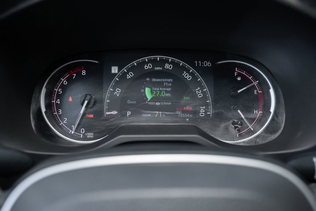 Used 2023 Toyota RAV4 XLE Premium AWD/4WD image 26