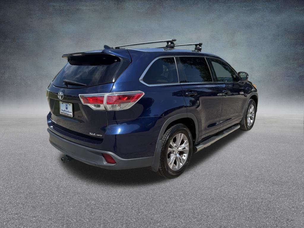 Used 2015 Toyota Highlander XLE AWD/4WD image 7