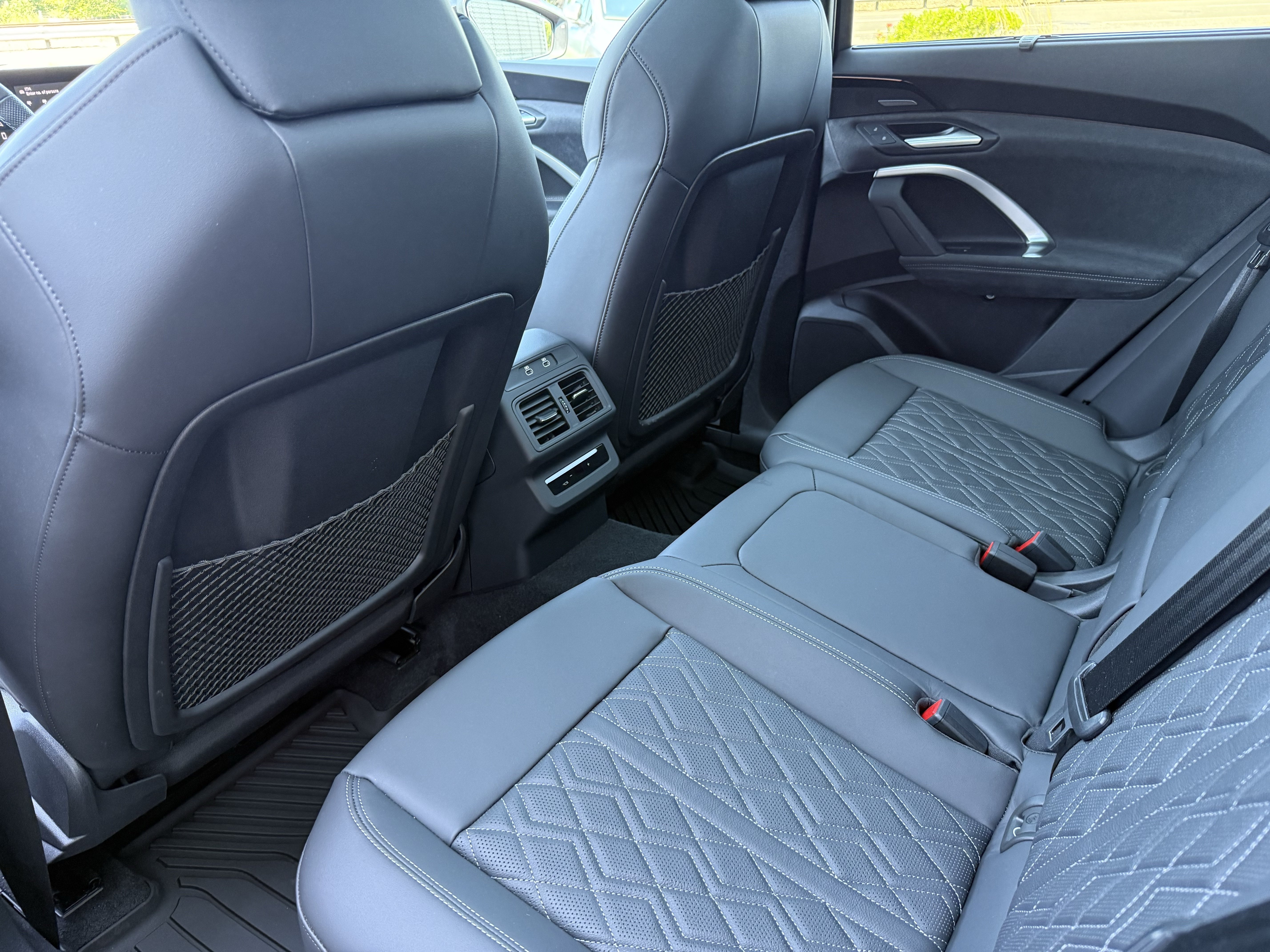 Certified 2025 Audi SQ5 Premium Plus AWD/4WD image 16