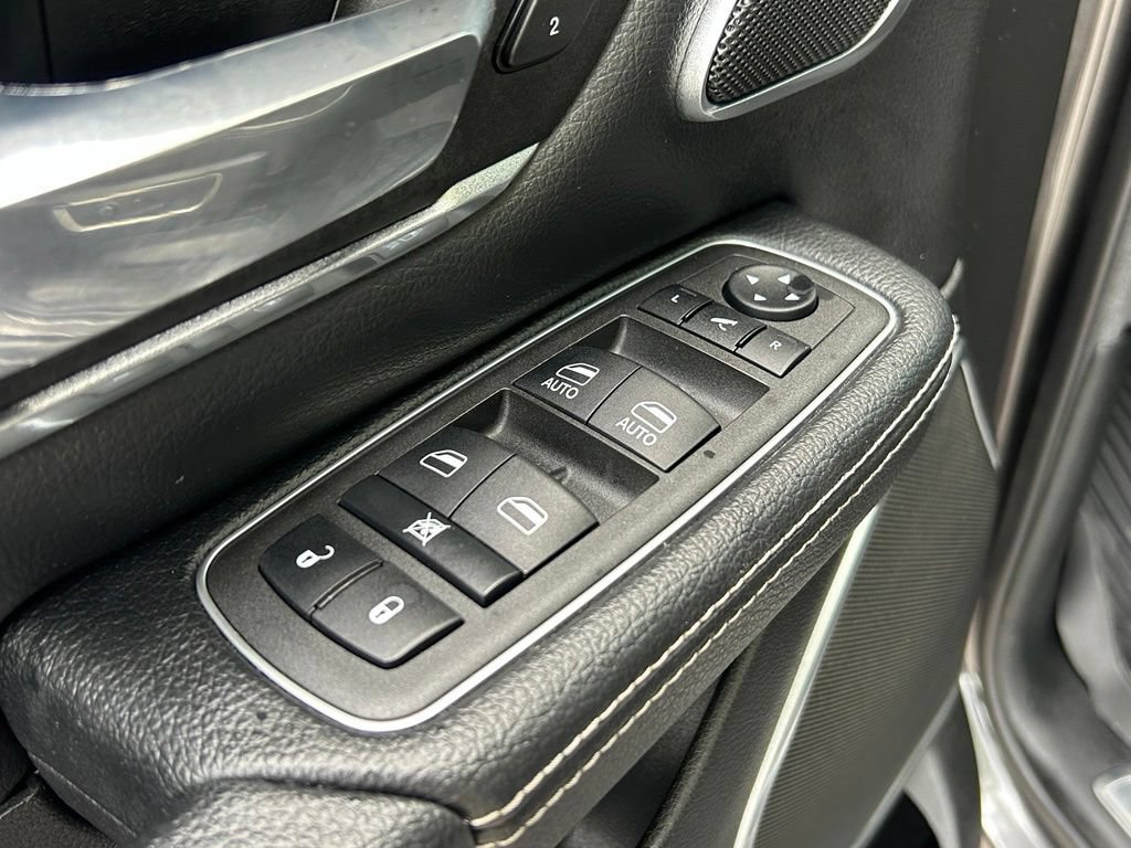 Certified 2022 RAM 1500 Laramie RWD image 32