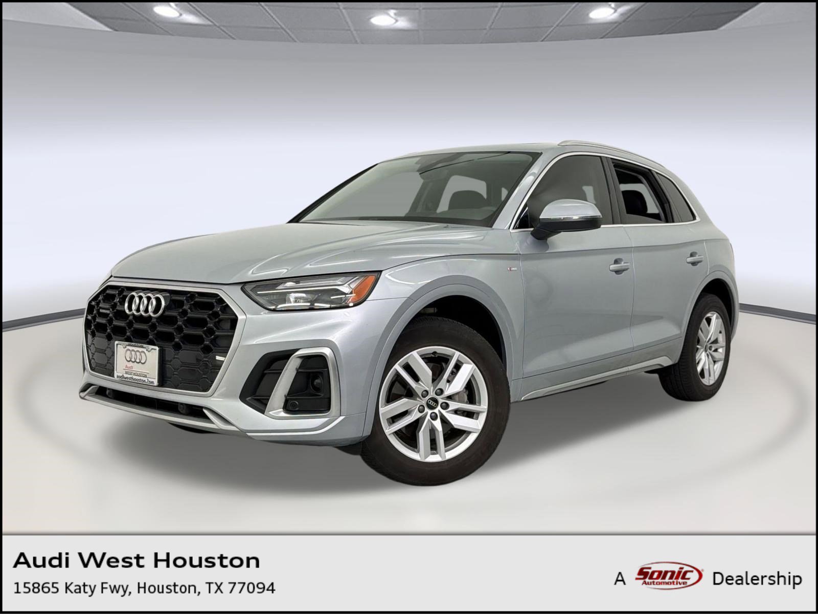 Certified 2023 Audi Q5 2.0T Premium w/ Convenience Package image 1