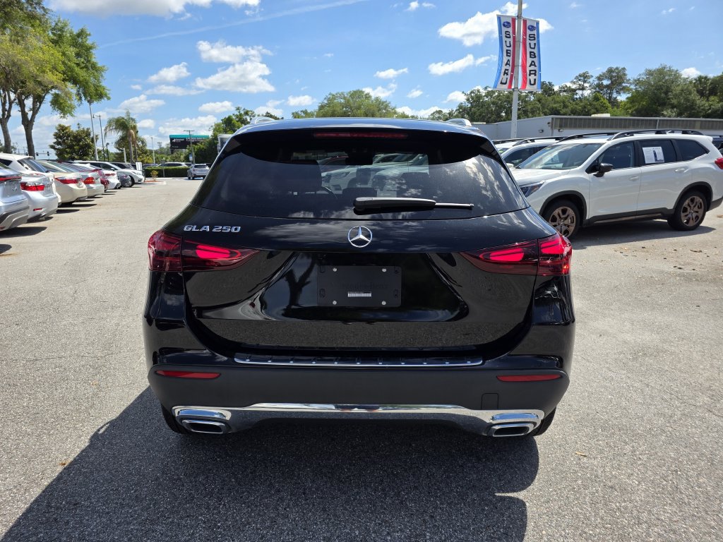 Used 2025 Mercedes-Benz GLA 250 image 4
