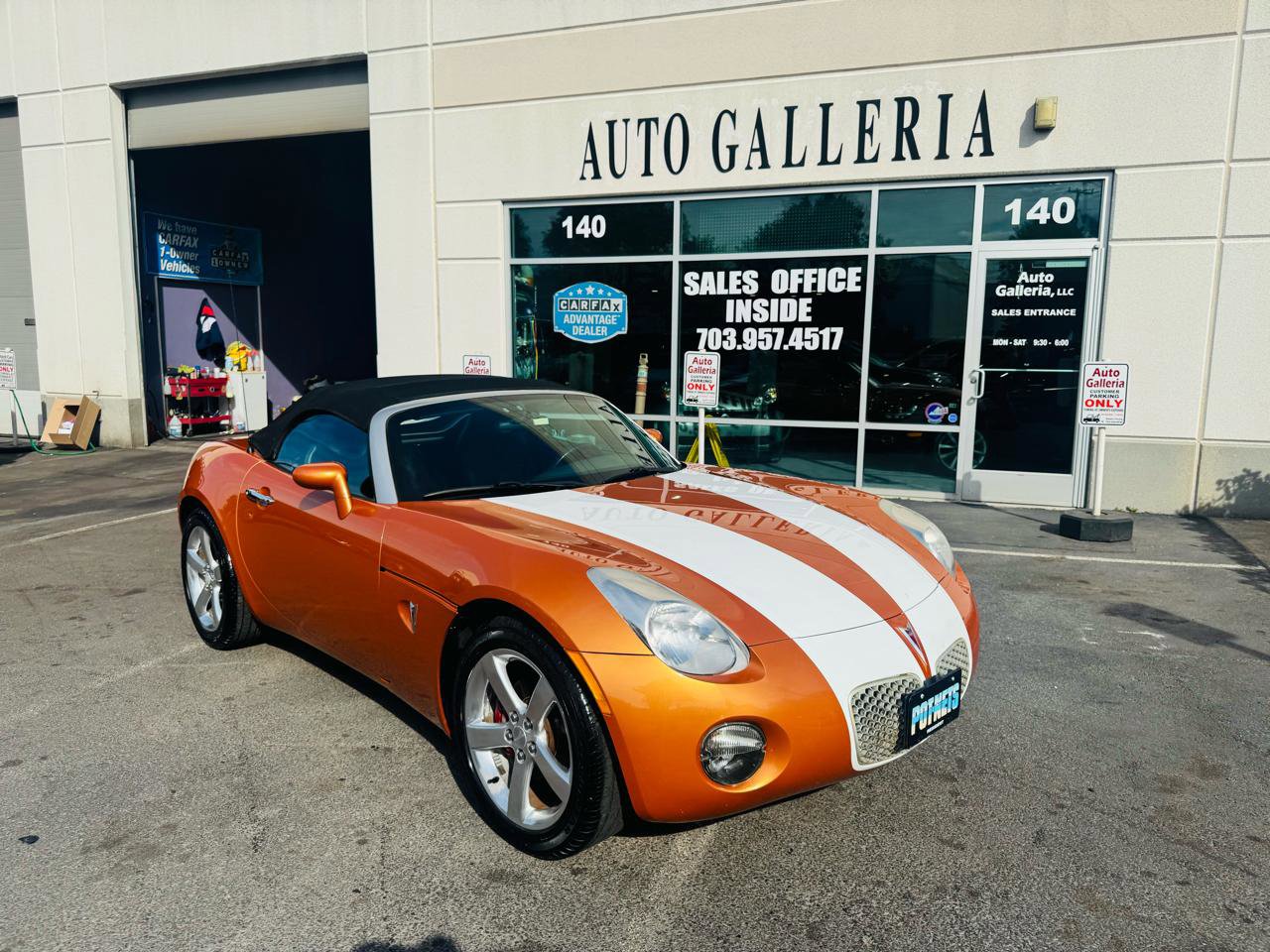 Used 2006 Pontiac Solstice Convertible w/ Premium Package RWD image 38