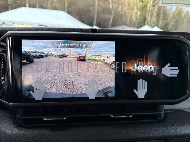 New 2026 Jeep Gladiator Sport AWD/4WD image 24