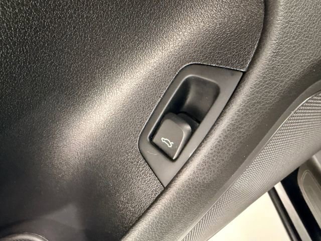 Used 2015 Audi Q3 2.0T Premium Plus w/ Driver Assistance Package image 29