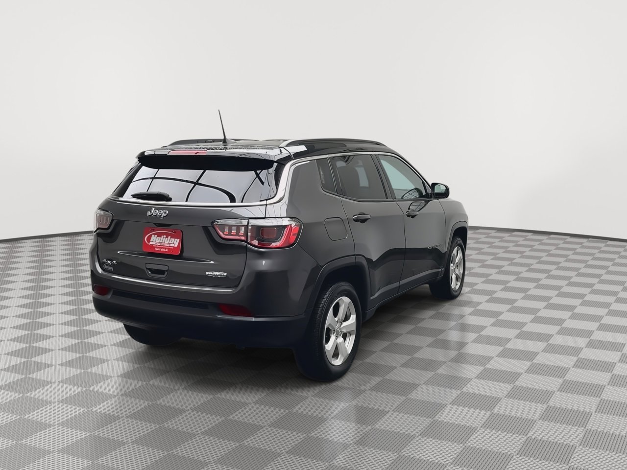Used 2019 Jeep Compass Latitude AWD/4WD image 34