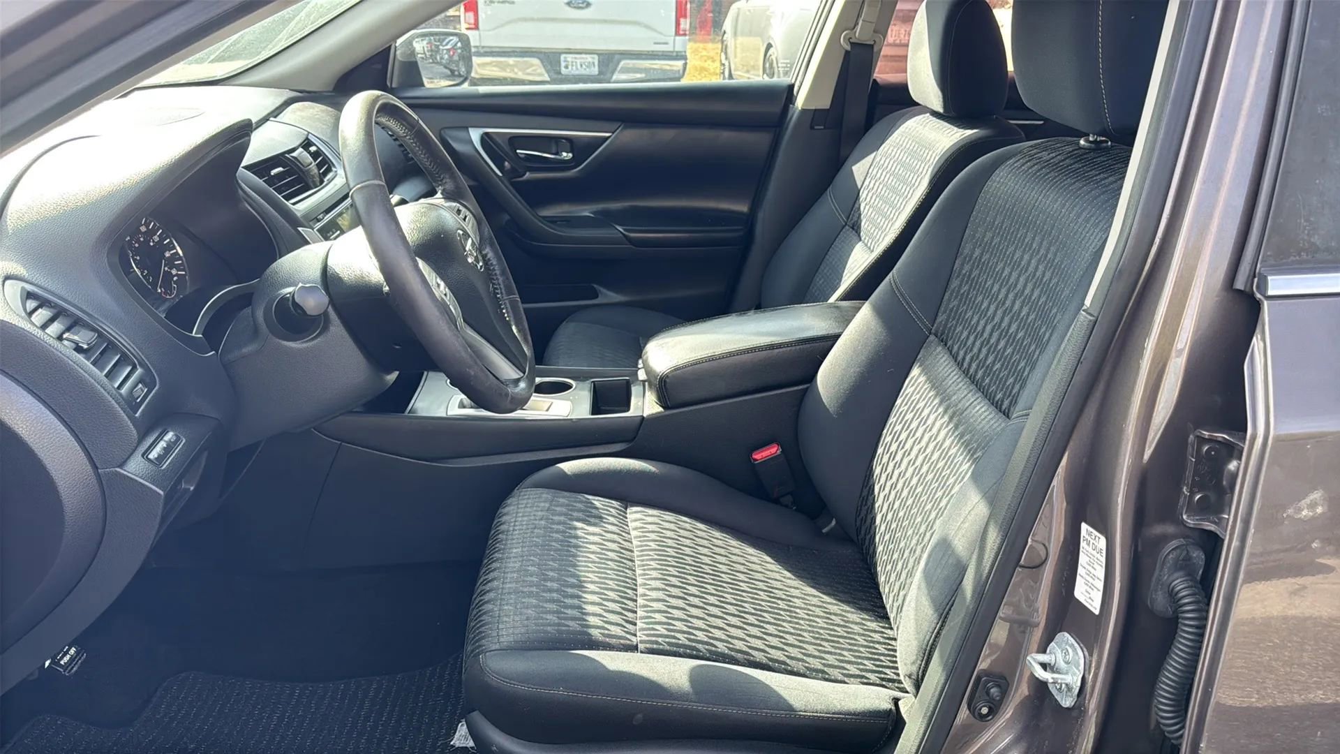 Used 2017 Nissan Altima 2.5 SV image 10