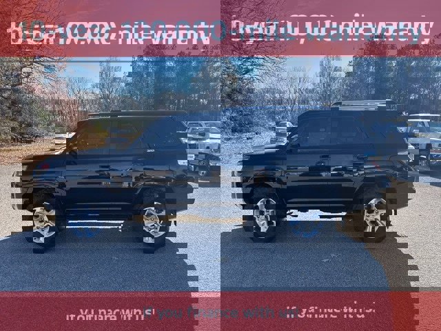 Used 2022 Toyota 4Runner SR5 Premium w/ Moonroof Package image 1