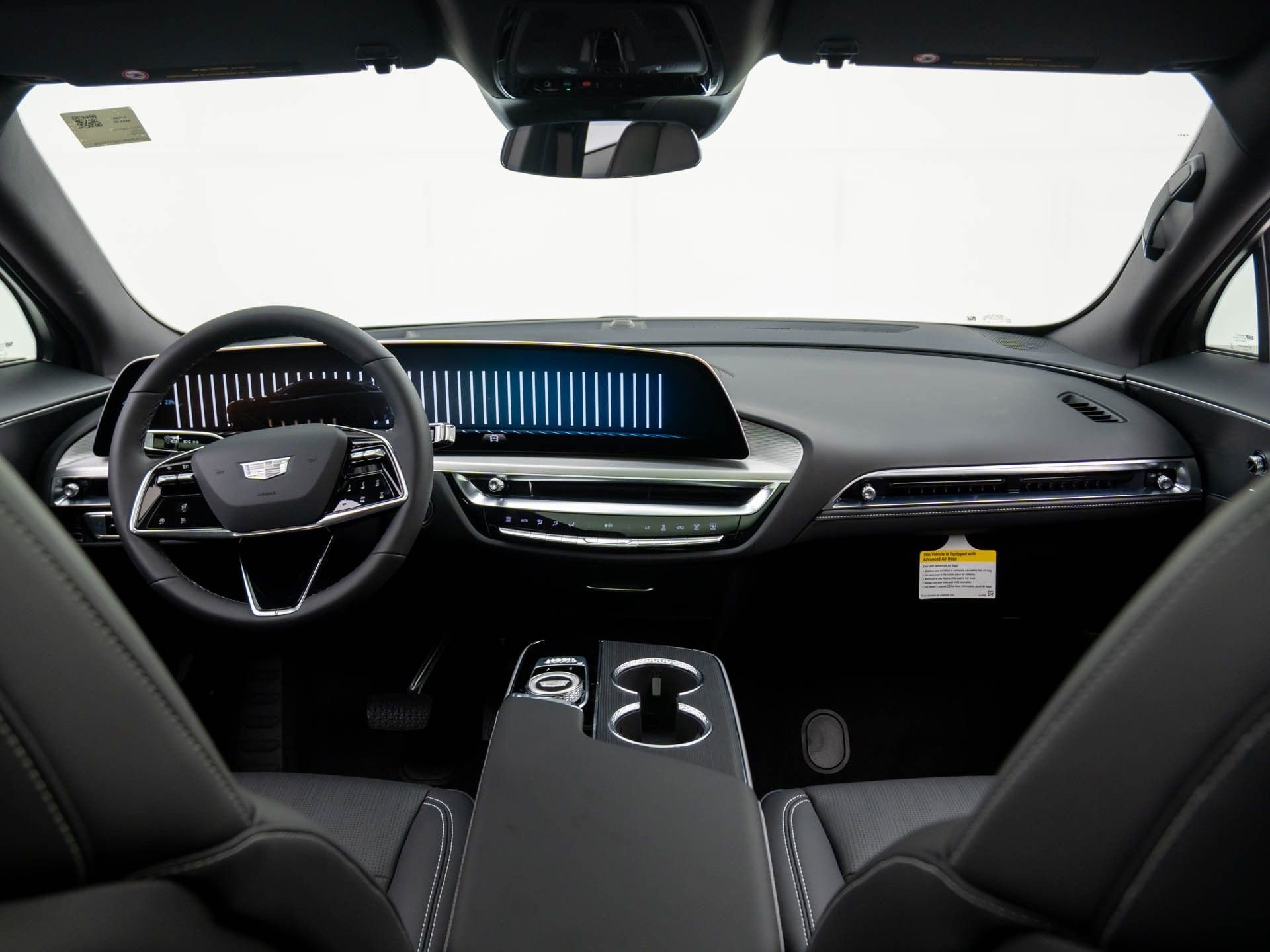New 2025 Cadillac Lyriq Luxury image 9