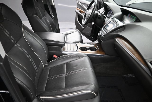 Used 2020 Acura MDX w/ Advance Package FWD image 19