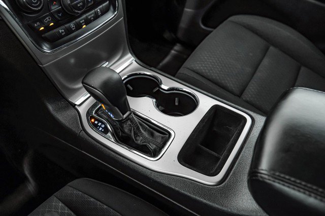 Used 2018 Jeep Grand Cherokee Laredo image 23