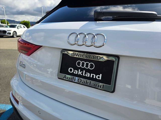 Used 2025 Audi Q3 2.0T Premium w/ Convenience Package AWD/4WD image 14