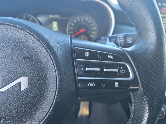 Used 2023 Kia Stinger GT2 image 20