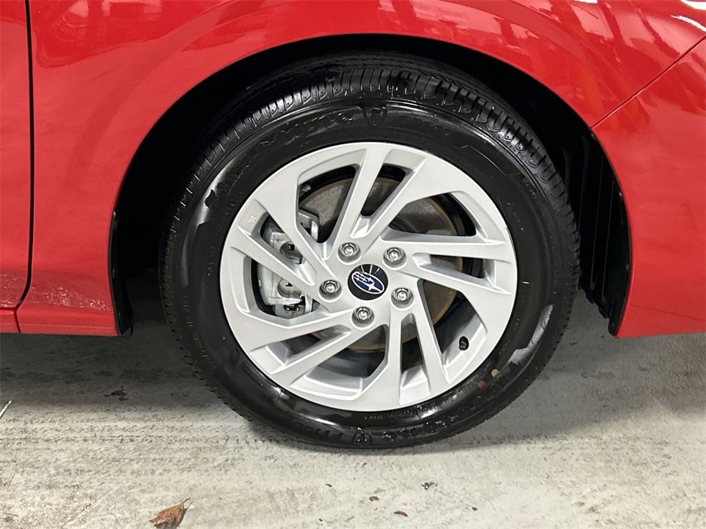 Certified 2025 Subaru Impreza 2.0i image 13