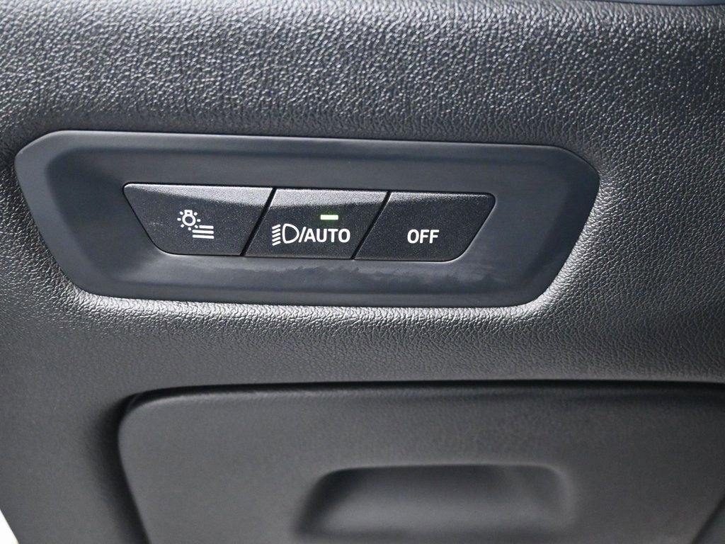 Used 2024 BMW X5 xDrive40i AWD/4WD image 25