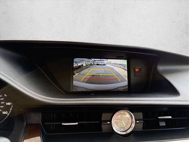 Used 2015 Lexus ES 350 w/ Luxury Package FWD image 10