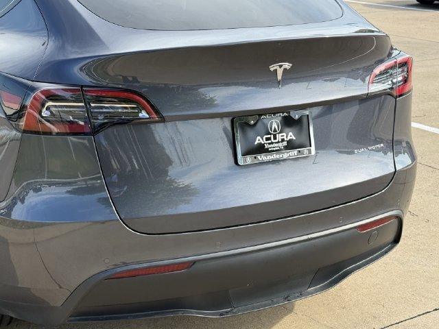 Used 2022 Tesla Model Y Long Range AWD/4WD image 6