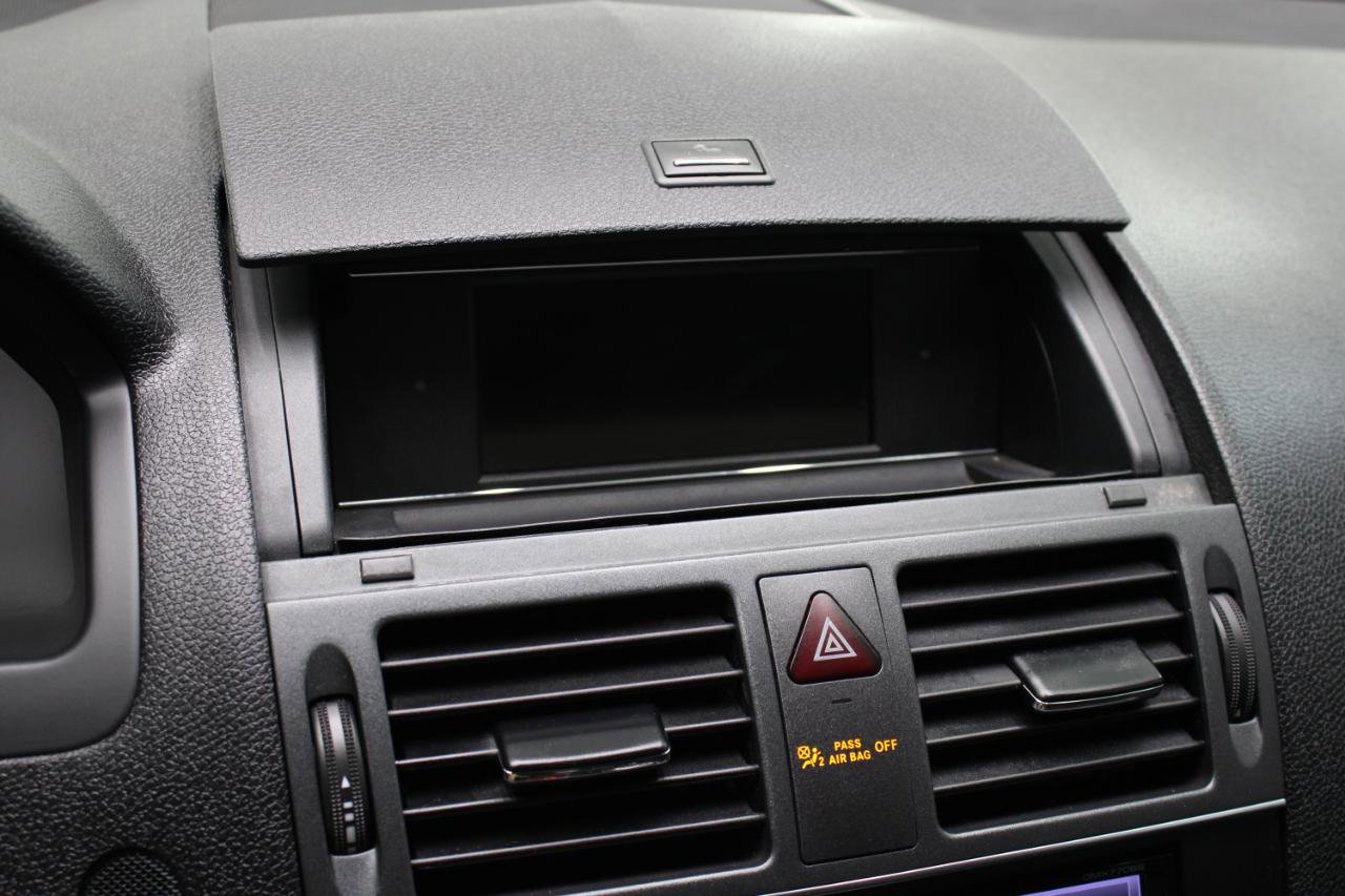 Used 2011 Mercedes-Benz C 300 Sedan image 60