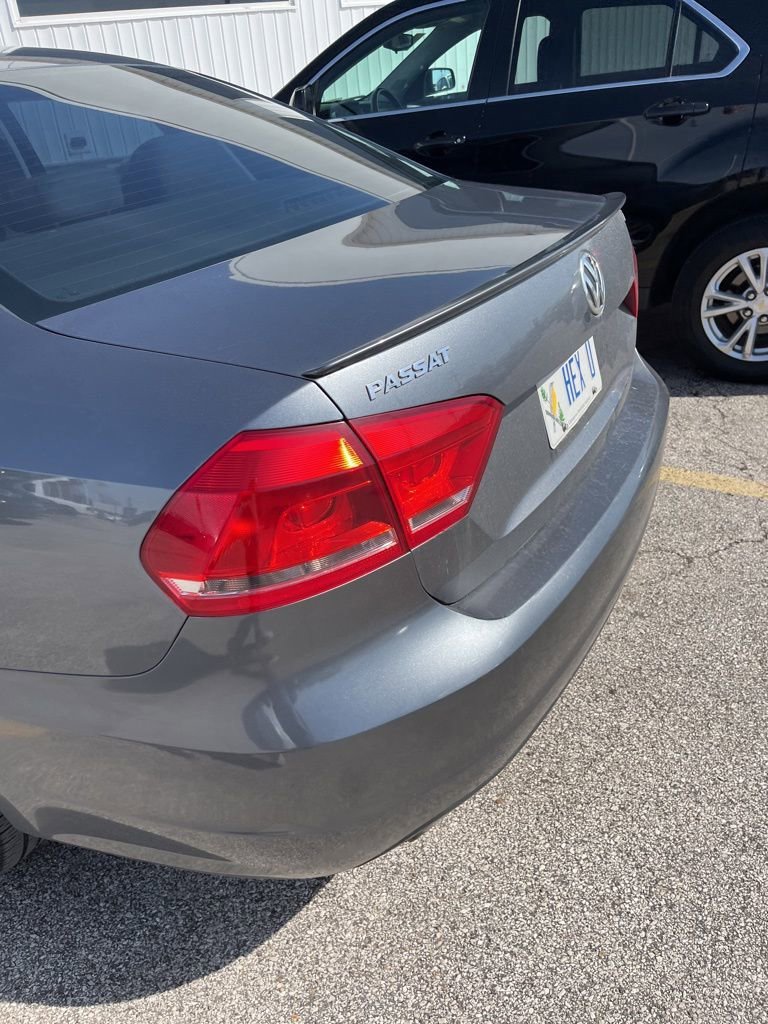Used 2014 Volkswagen Passat TDI SE FWD image 8