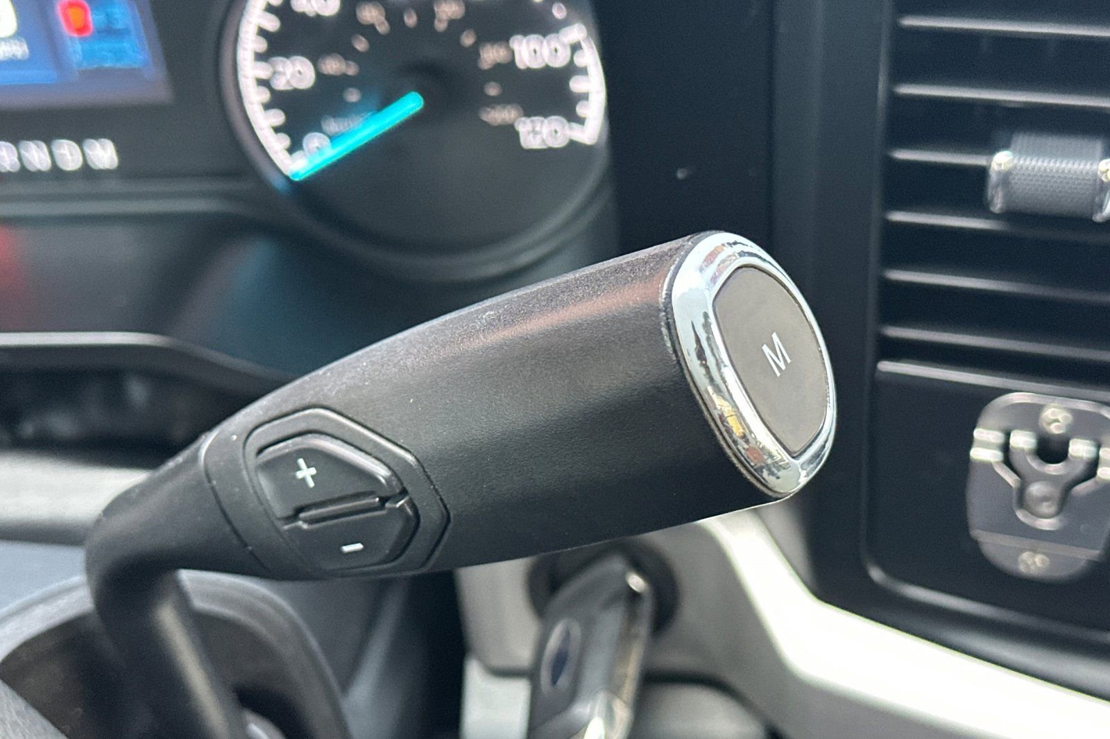 Used 2023 Ford F350 XLT w/ FX4 Off-Road Package image 27