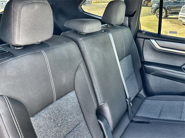 Used 2025 GMC Acadia Elevation image 22