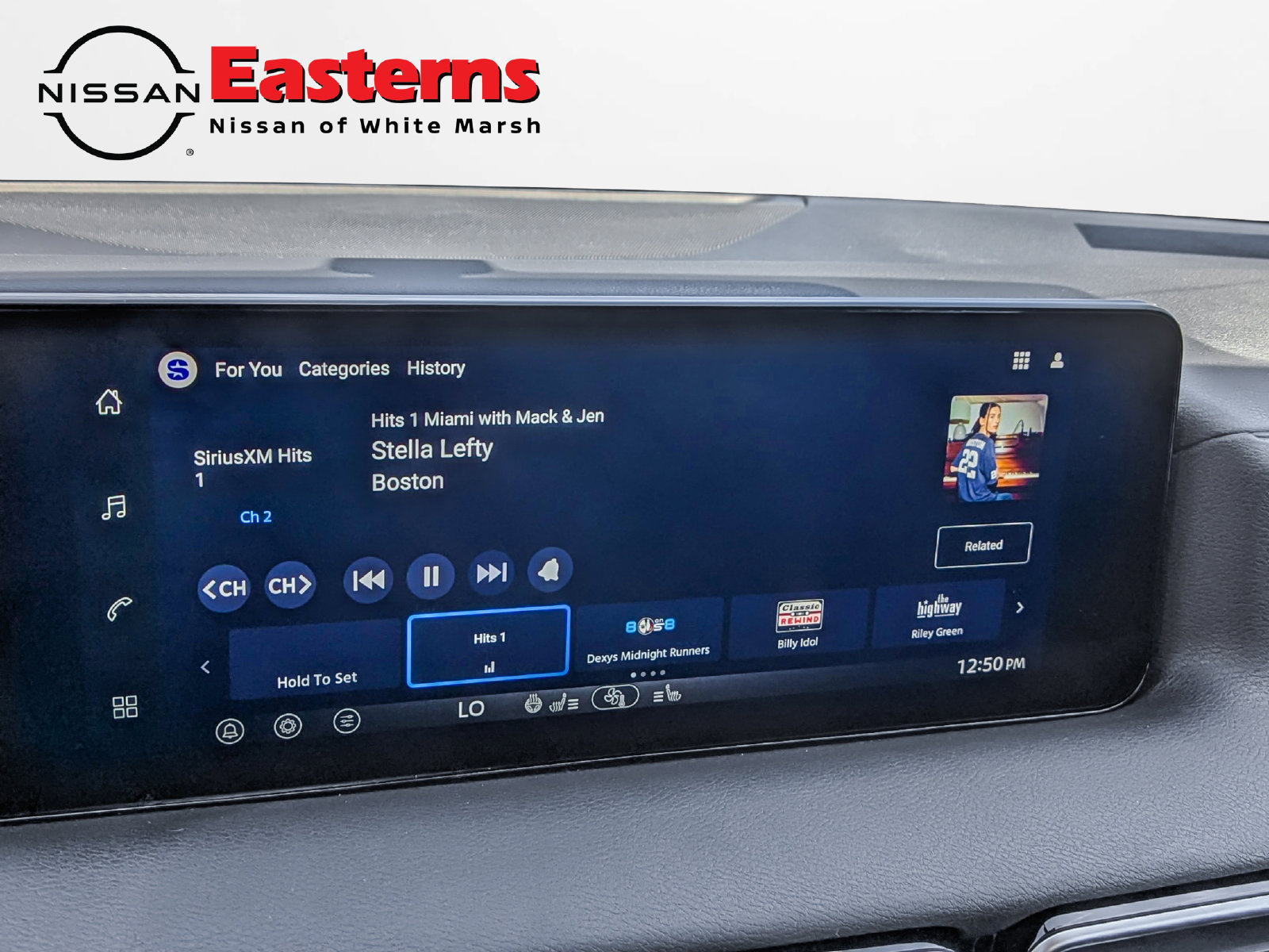 New 2027 Nissan Sentra SV w/ SV Convenience Package FWD image 13