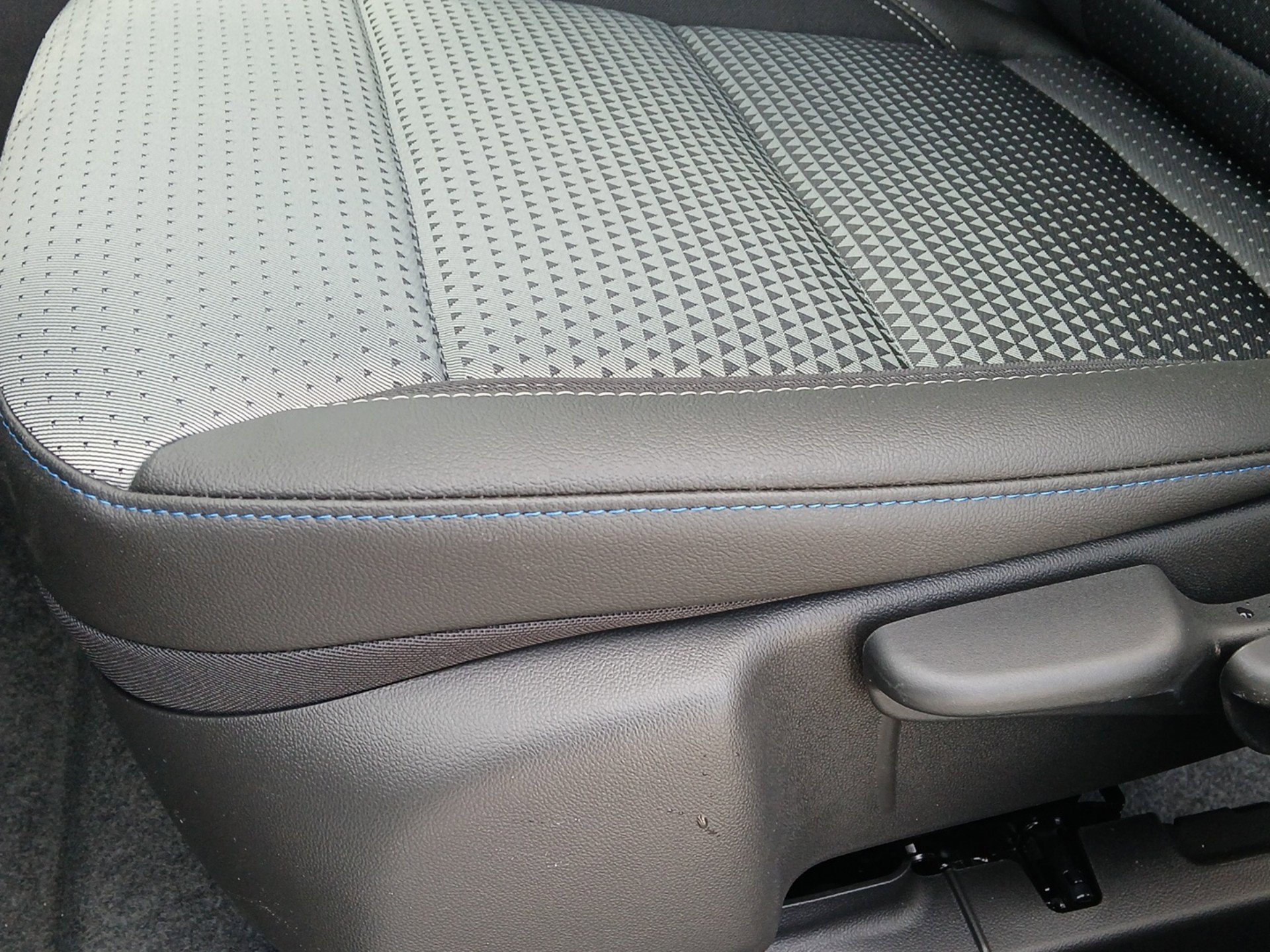 New 2026 Chevrolet Trax LT w/ Driver Confidence Package image 19