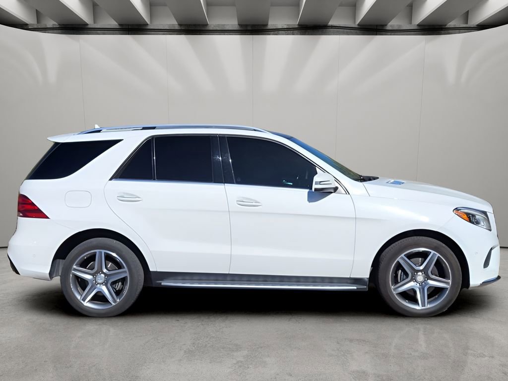 Used 2016 Mercedes-Benz GLE 350 4MATIC image 4