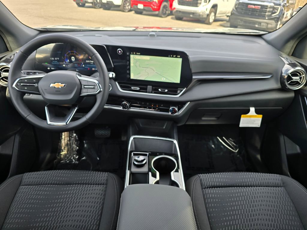 New 2026 Chevrolet Equinox LT image 7