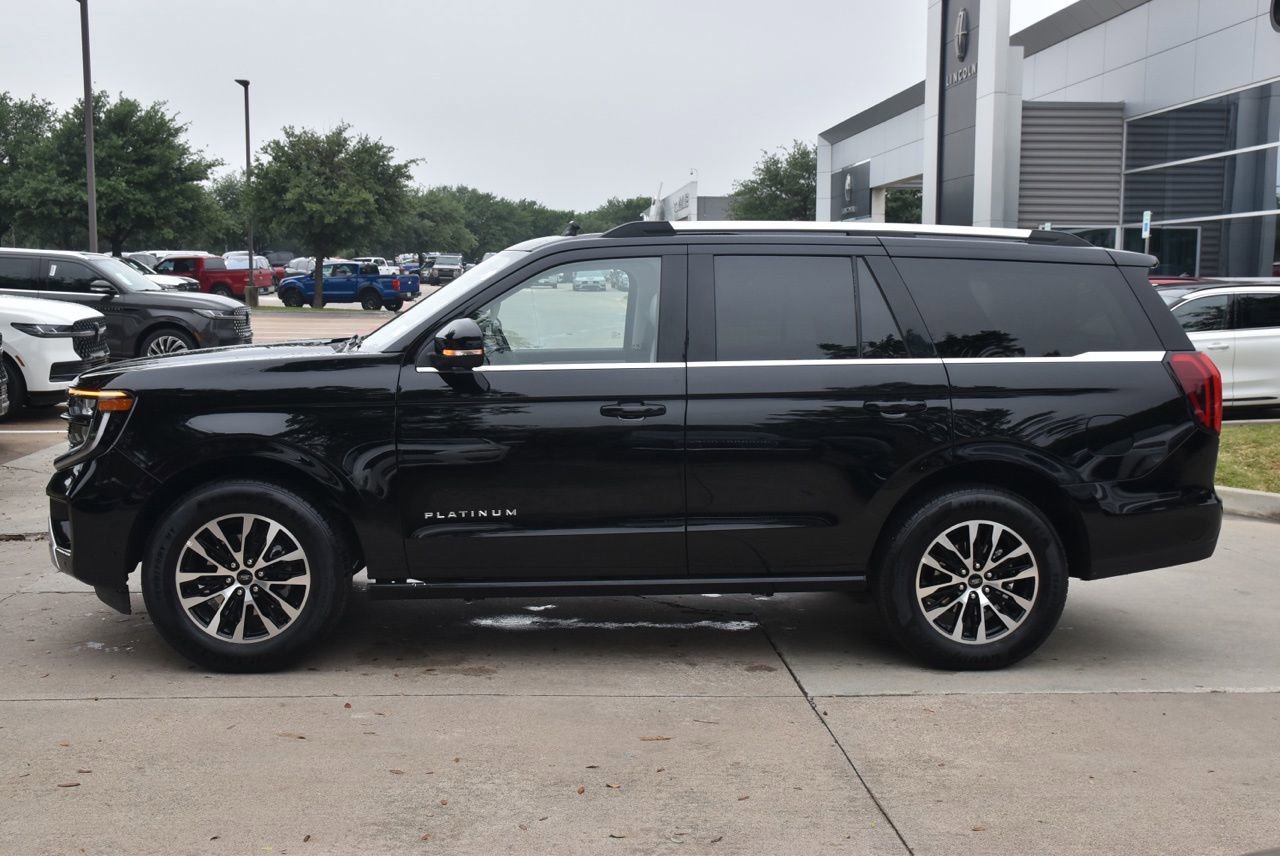 Certified 2025 Ford Expedition Platinum AWD/4WD image 12